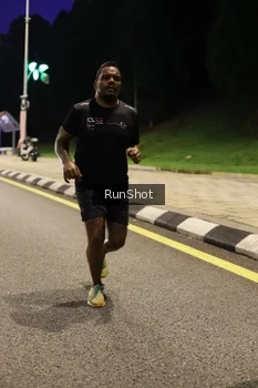 Runner Photo 4290641