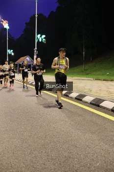 Runner Photo 4290677