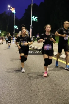 Runner Photo 4290709