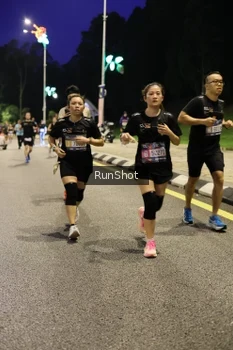 Runner Photo 4290710