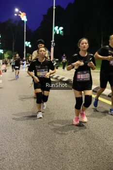 Runner Photo 4290712