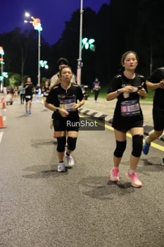 Runner Photo 4290713