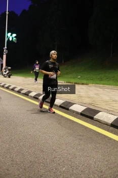 Runner Photo 4290722