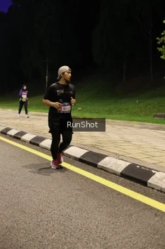 Runner Photo 4290741