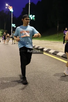 Runner Photo 4290745