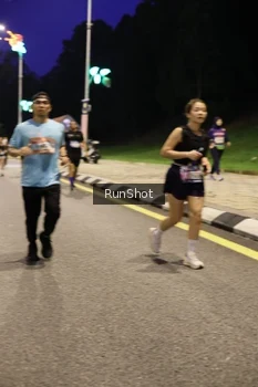 Runner Photo 4290746