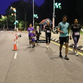 Runner Photo 4290774