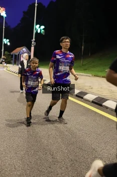 Runner Photo 4290776