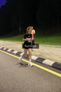 Runner Photo 4290800