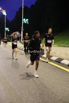 Runner Photo 4290819