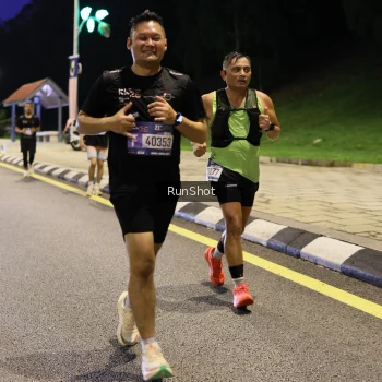 Runner Photo 4290822