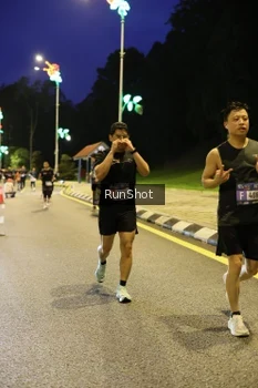 Runner Photo 4290849