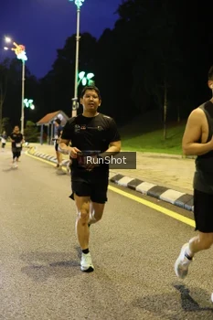 Runner Photo 4290854