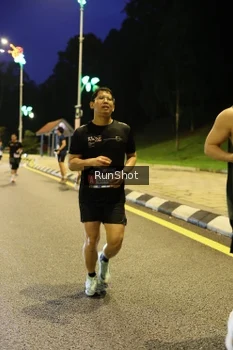 Runner Photo 4290855