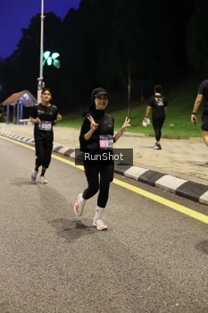 Runner Photo 4290899