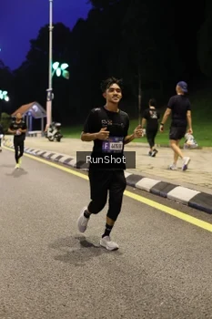 Runner Photo 4290914