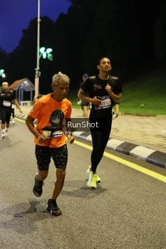 Runner Photo 4290923