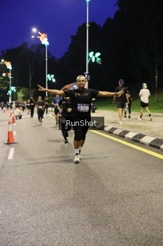 Runner Photo 4290932