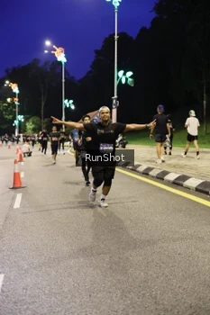 Runner Photo 4290934