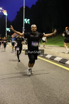 Runner Photo 4290935