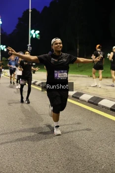 Runner Photo 4290942