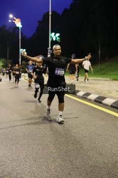 Runner Photo 4290944