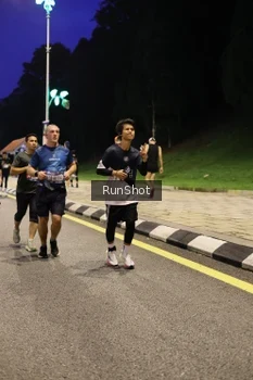 Runner Photo 4290961