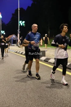 Runner Photo 4290966