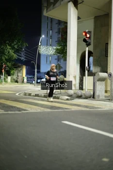 Runner Photo 4290971