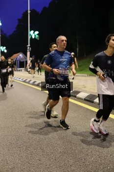 Runner Photo 4290977