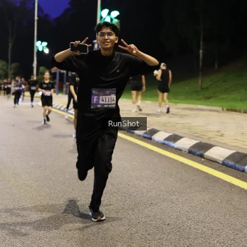 Runner Photo 4290979