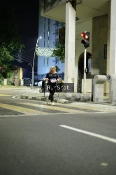 Runner Photo 4290990