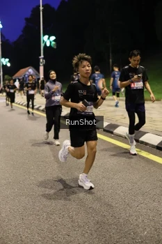 Runner Photo 4290997