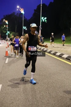 Runner Photo 4291109