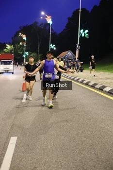 Runner Photo 4291110