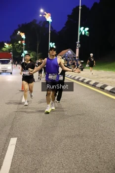 Runner Photo 4291115