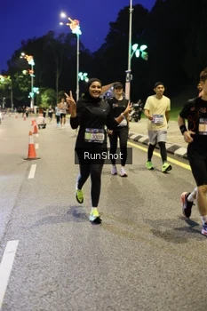 Runner Photo 4291165