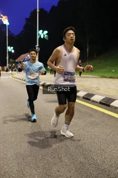Runner Photo 4291205