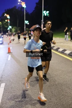 Runner Photo 4291297