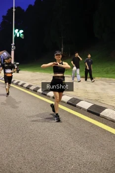 Runner Photo 4291301