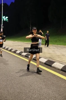 Runner Photo 4291303