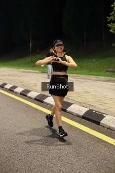 Runner Photo 4291314