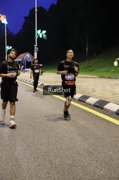 Runner Photo 4291319