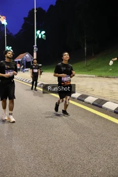 Runner Photo 4291320