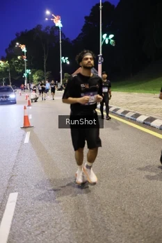 Runner Photo 4291323