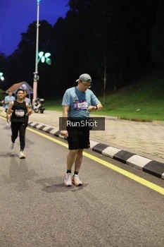 Runner Photo 4291334
