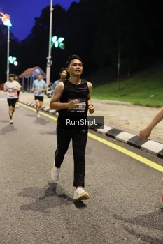 Runner Photo 4291350