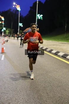 Runner Photo 4291374