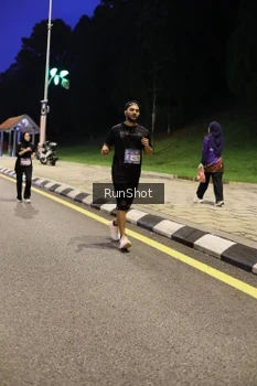 Runner Photo 4291384