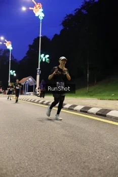 Runner Photo 4291407